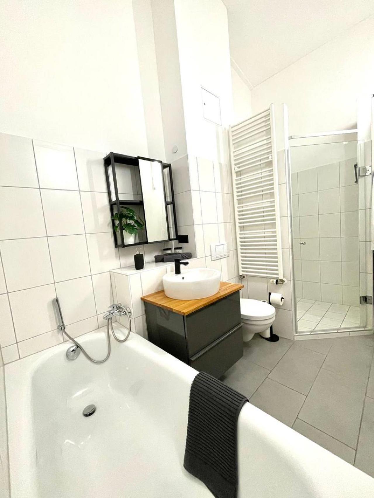 Geraeumiges Ferienhaus In Koblenz Koblenz  Kültér fotó