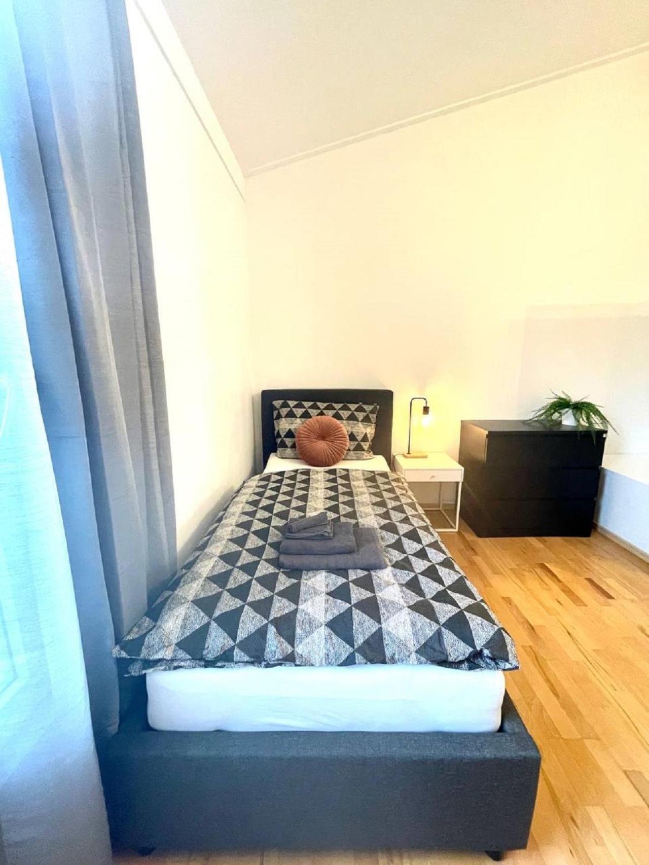 Geraeumiges Ferienhaus In Koblenz Koblenz  Kültér fotó